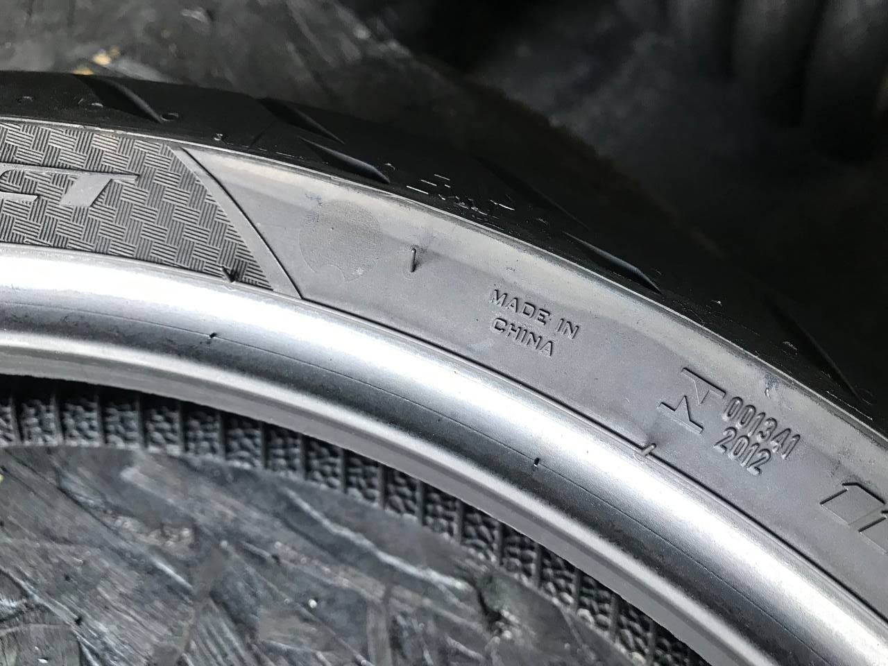 110/70 R17 Metzeler Sportec M5 Interact