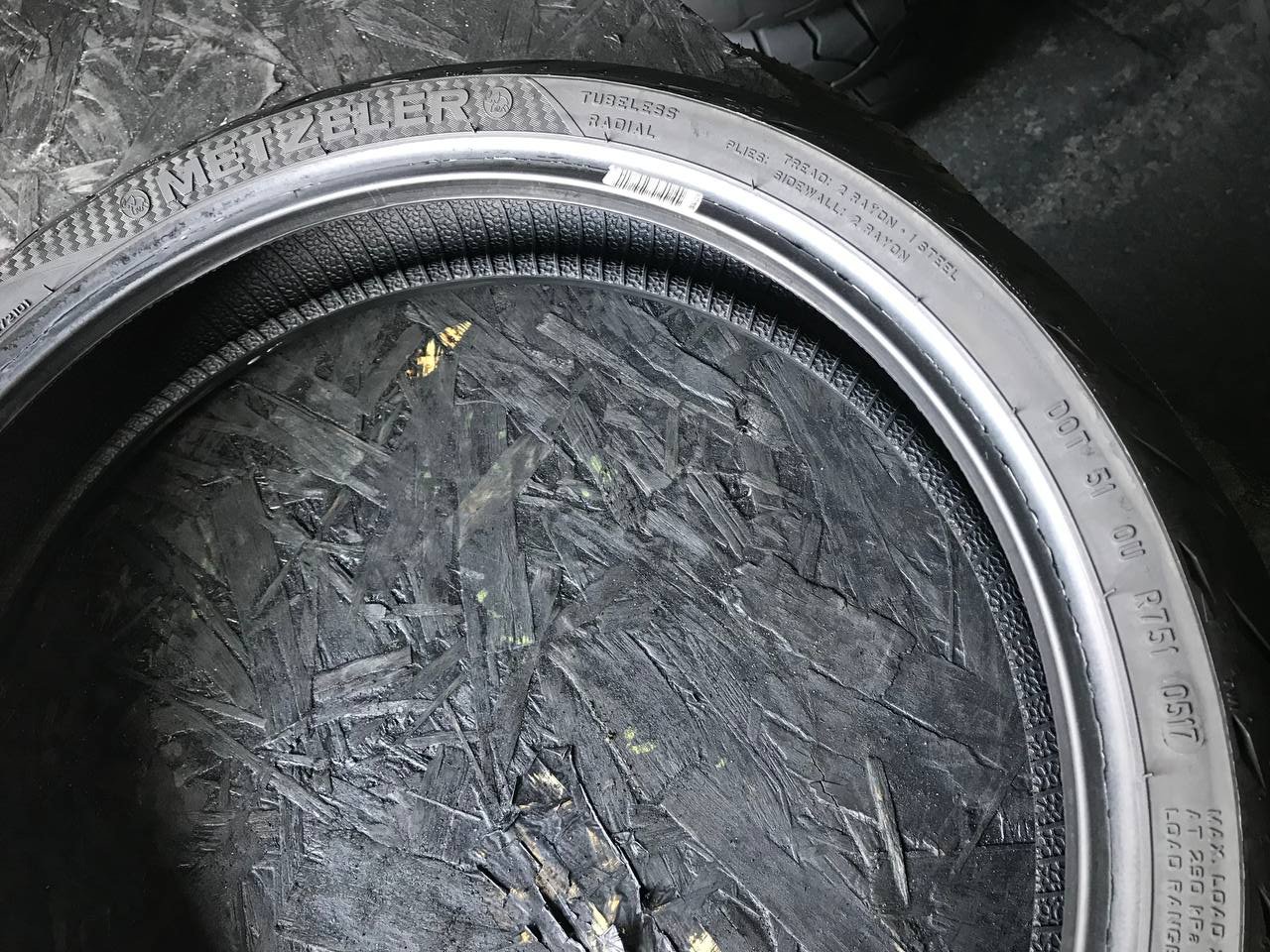 110/70 R17 Metzeler Sportec M5 Interact