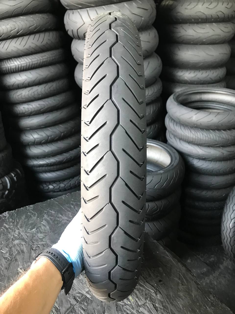 100/90 R19 Bridgestone Exedra Max