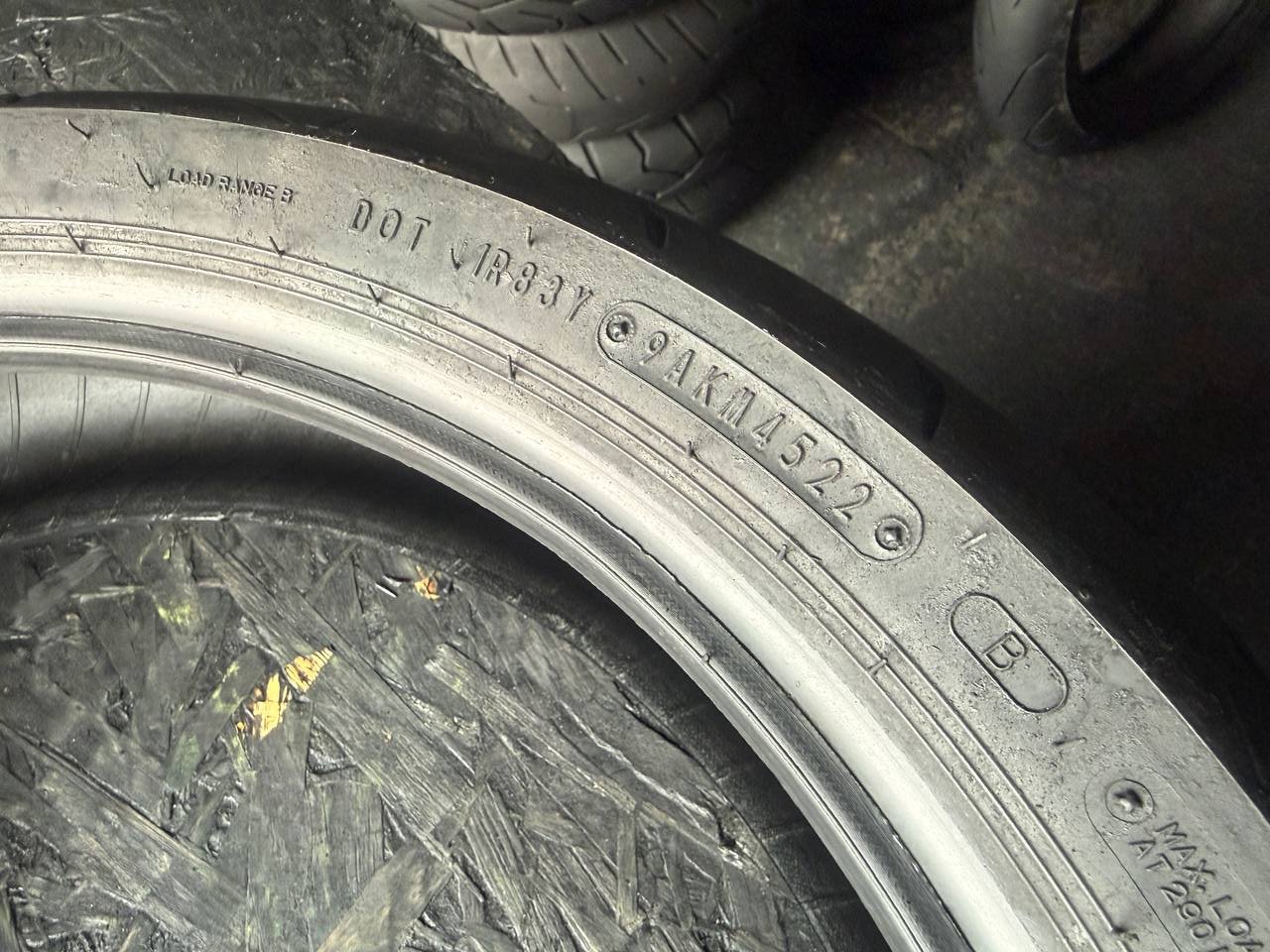 160/60 R17 Dunlop SportMax RoadSport 2