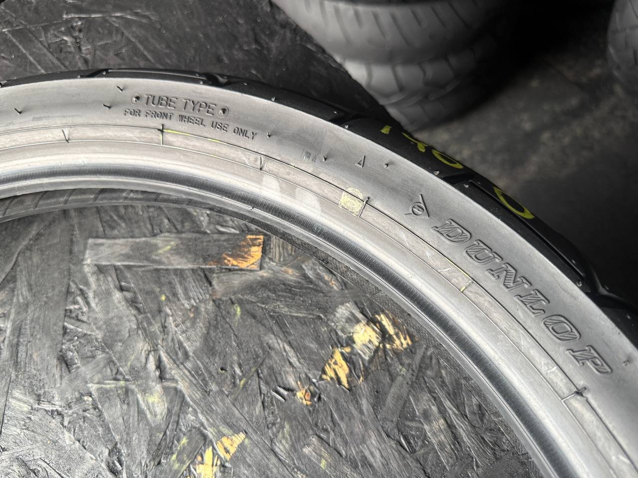 90/90 R21 Dunlop Trailmax Mixtour