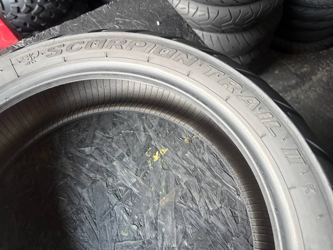 170/60 R17 Pirelli Scorpion Trail II