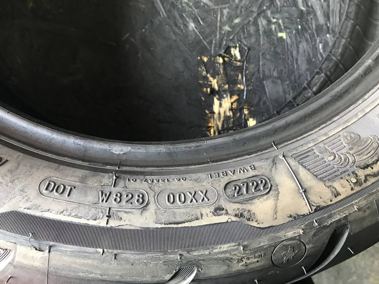 180/65 R16 Michelin Commander III