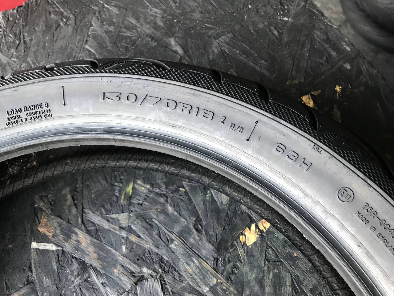130/70 R18 Avon AV91 Cobra Chrome