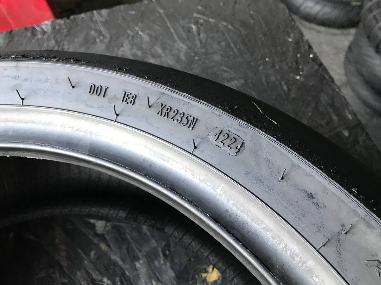 200/55 R17 Pirelli Diablo Supercorsa SP