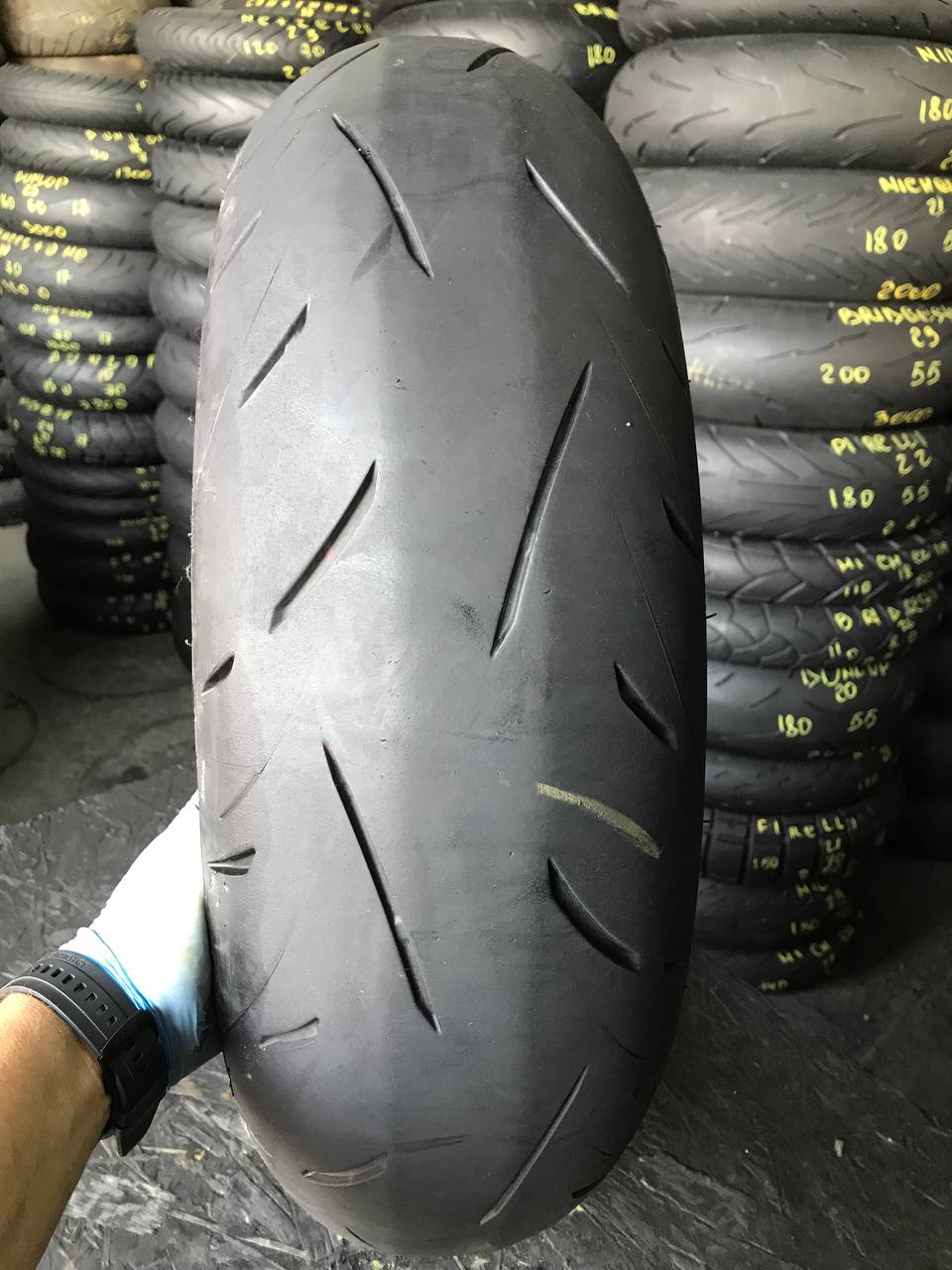 180/55 R17 Dunlop SportMax RoadSport 2