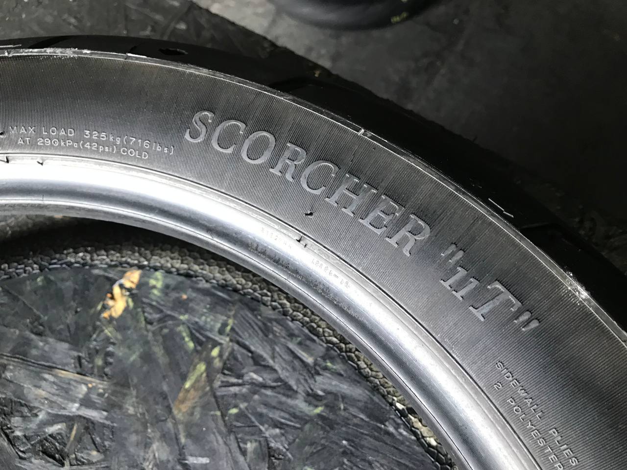150/70 R17 Michelin Scorcher 11T