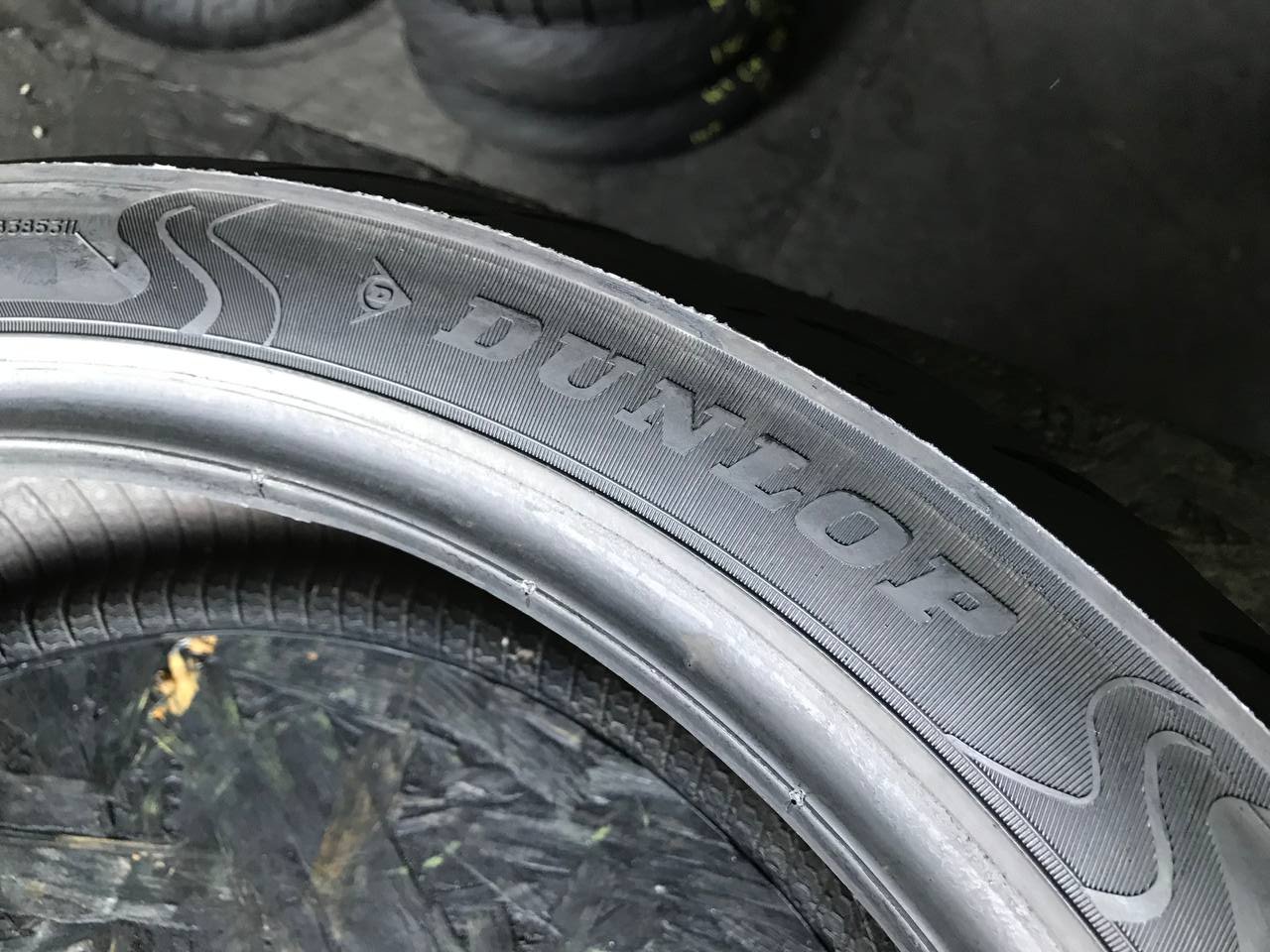 170/60 R17 Dunlop SportMax RoadSmart IV