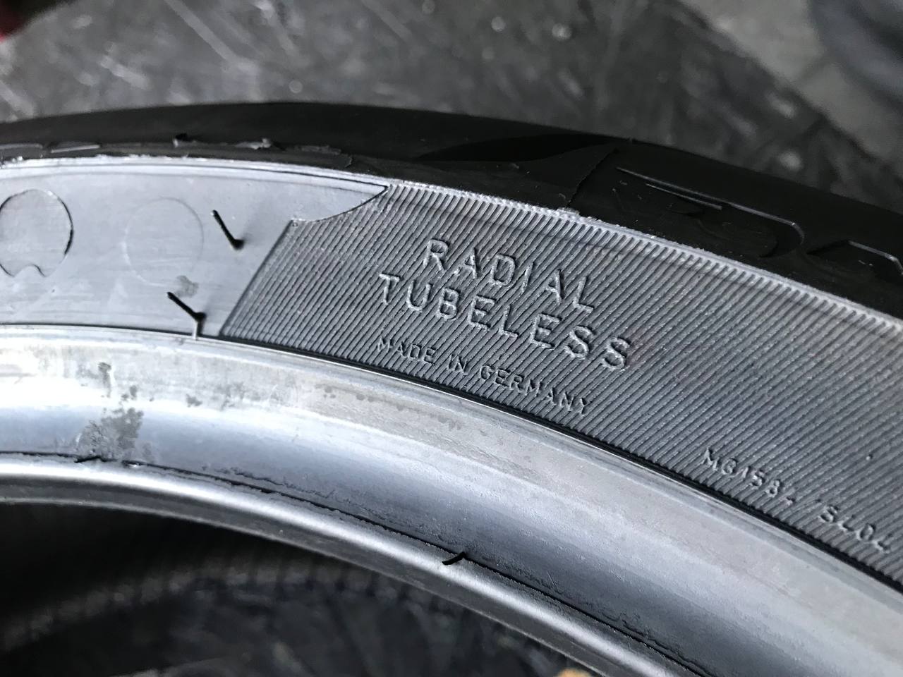 180/55 R17 Pirelli Angel GT II