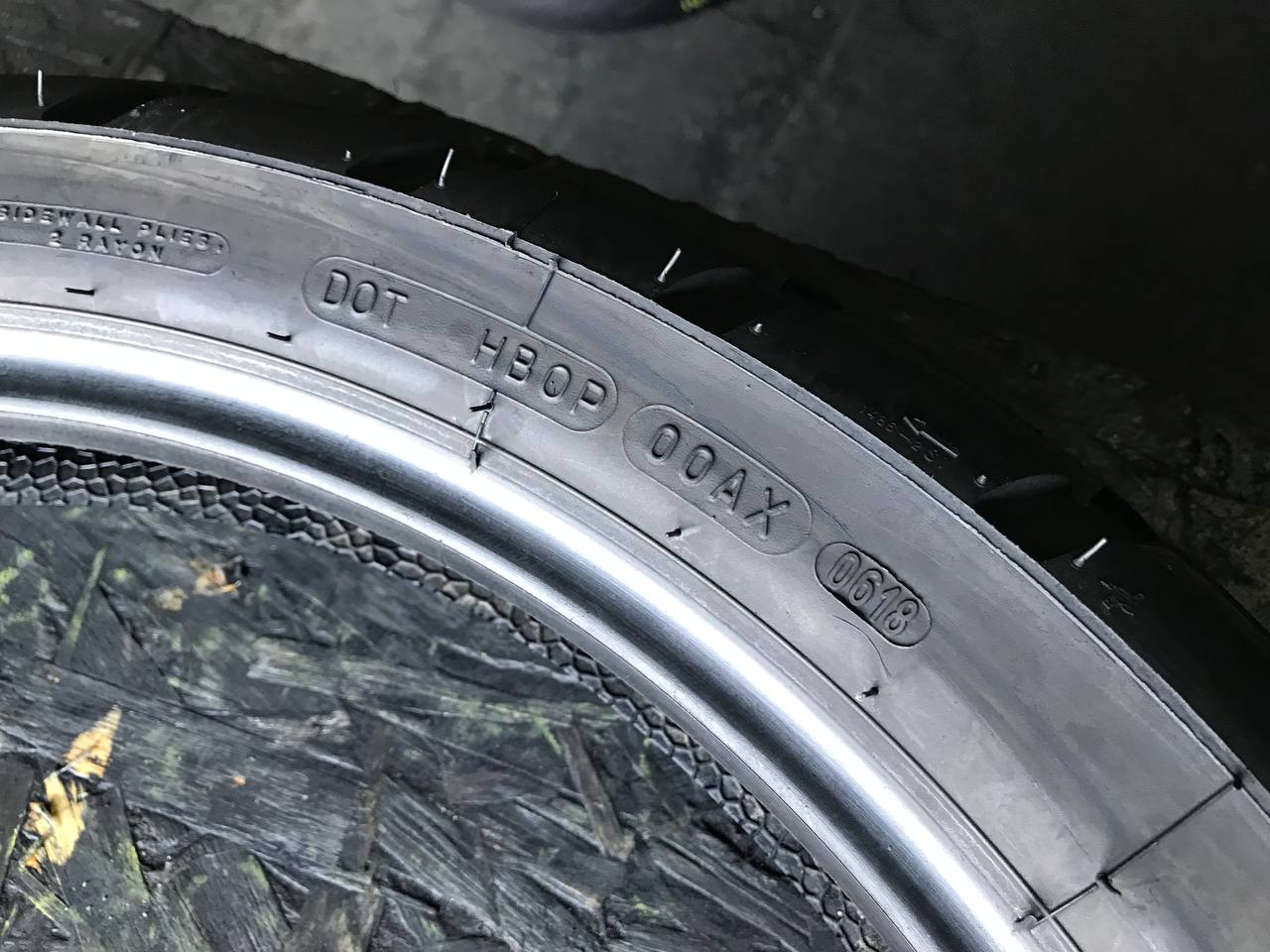 110/80 R19 Michelin Anakee 2