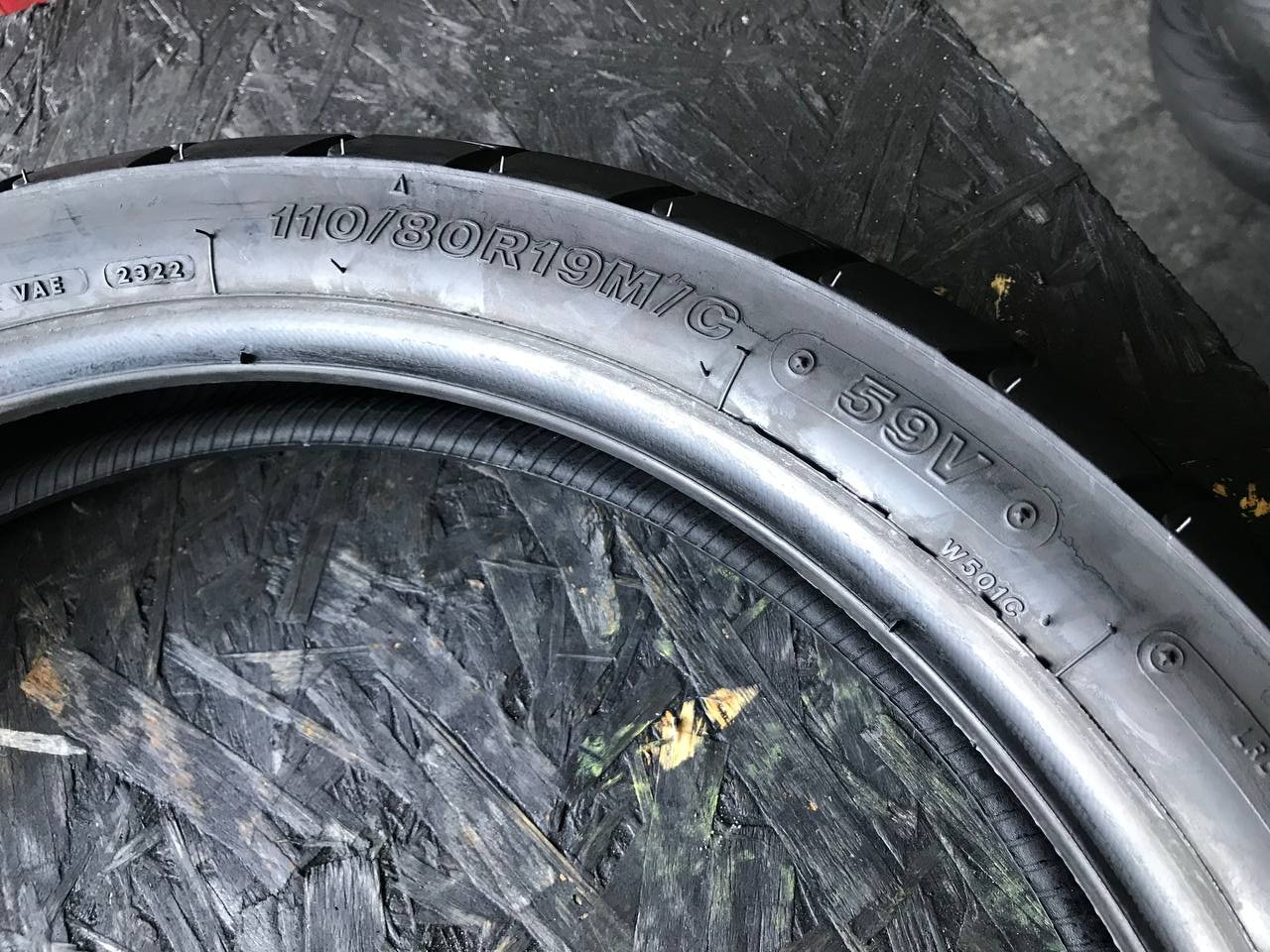 110/80 R19 Bridgestone Battle Wing BW-501