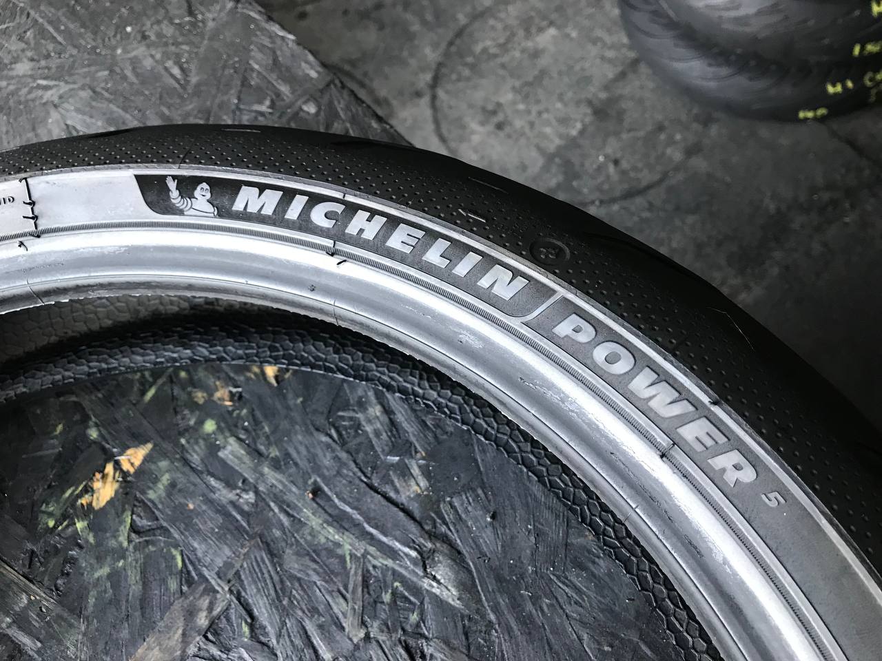 120/70 R17 Michelin Power 5