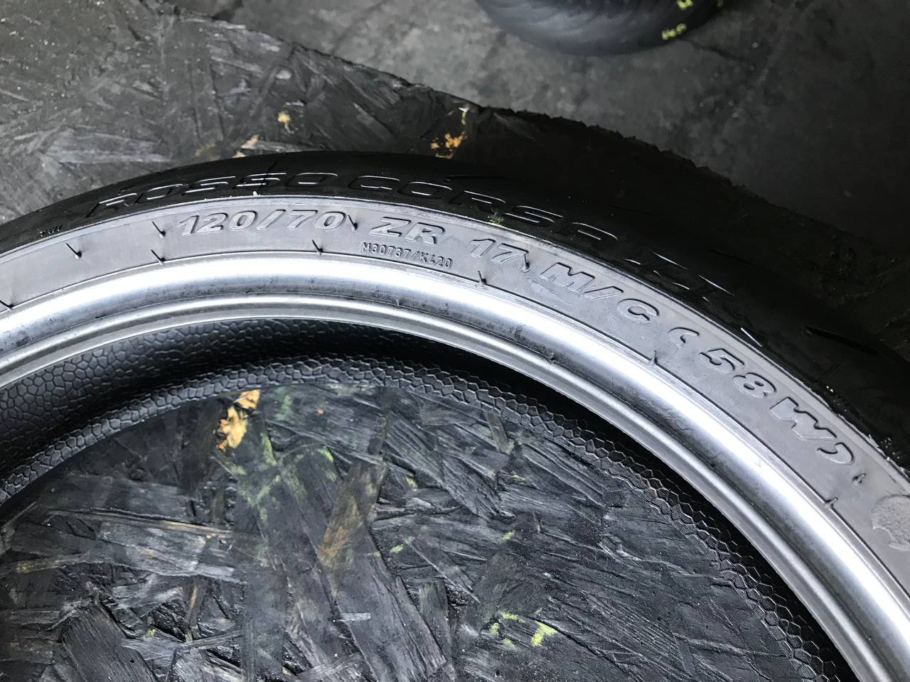 120/70 R17 Pirelli Diablo Rosso Corsa II