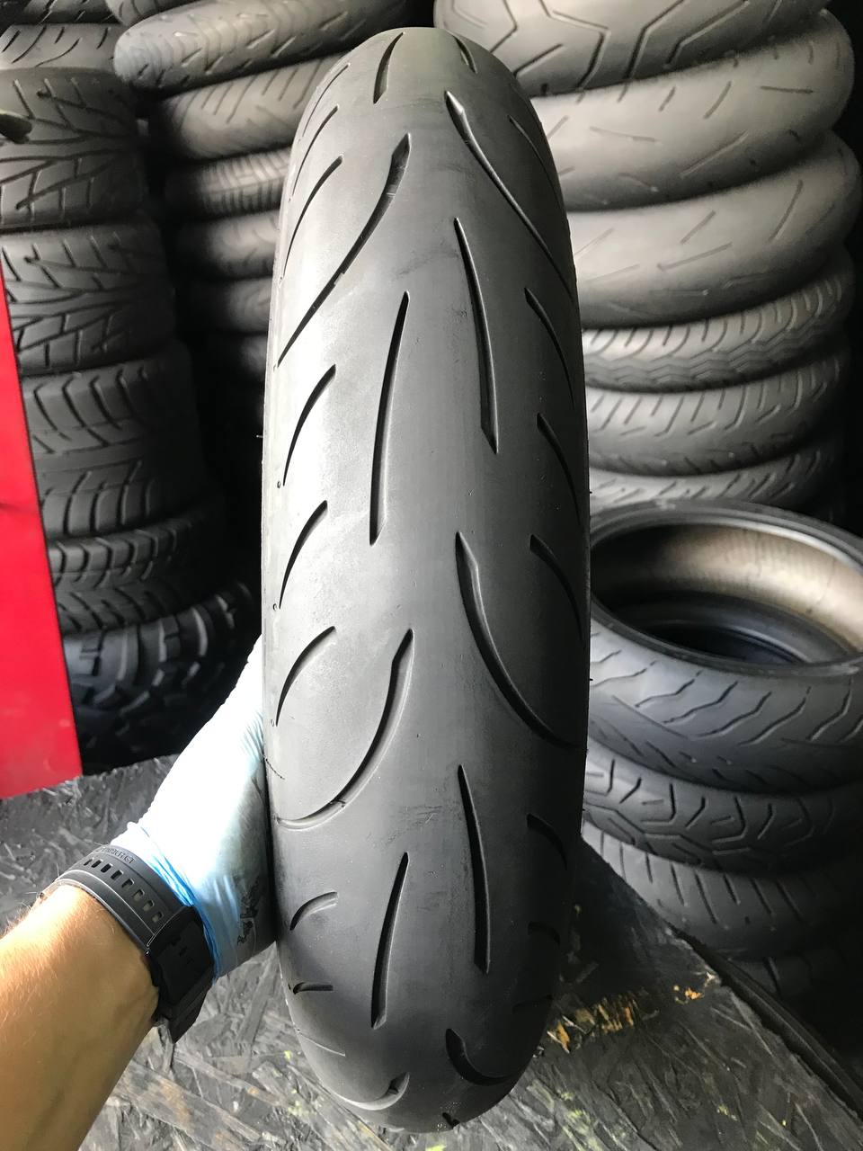 120/70 R17 Metzeler Sportec M9 RR
