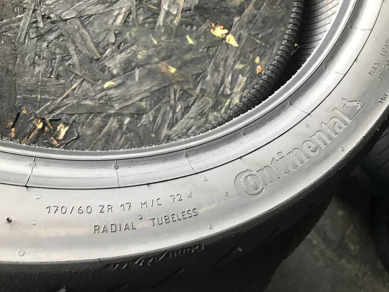 170/60 R17 Continental ContiRoadAttack 4