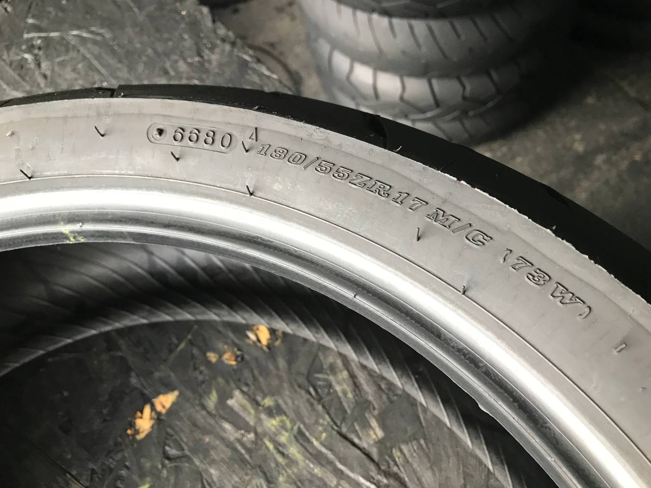 180/55 R17 Dunlop Sportmax GPR 300