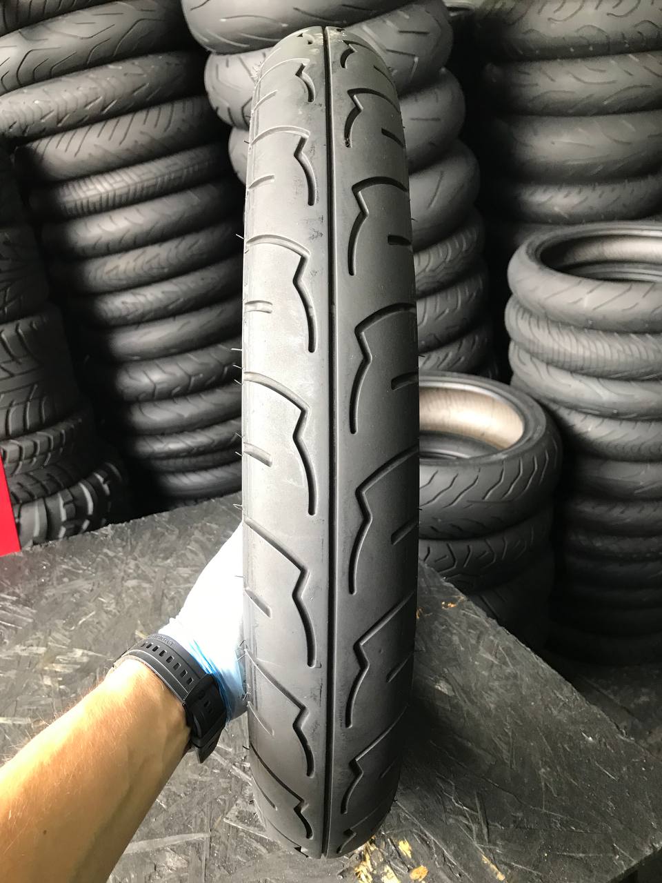 / R19 Michelin Pilot Activ