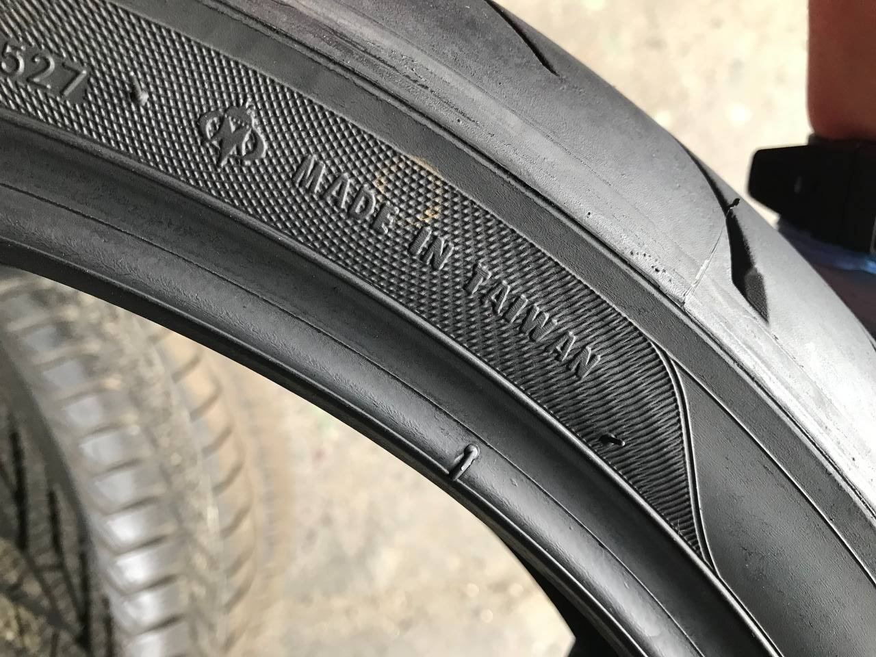 120/70 R17 Maxxis SuperMaxx ST