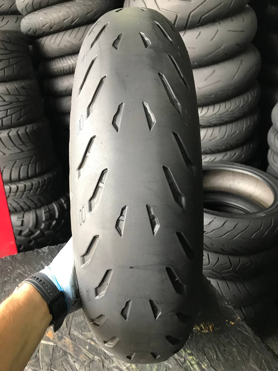 160/60 R17 Michelin Power 5