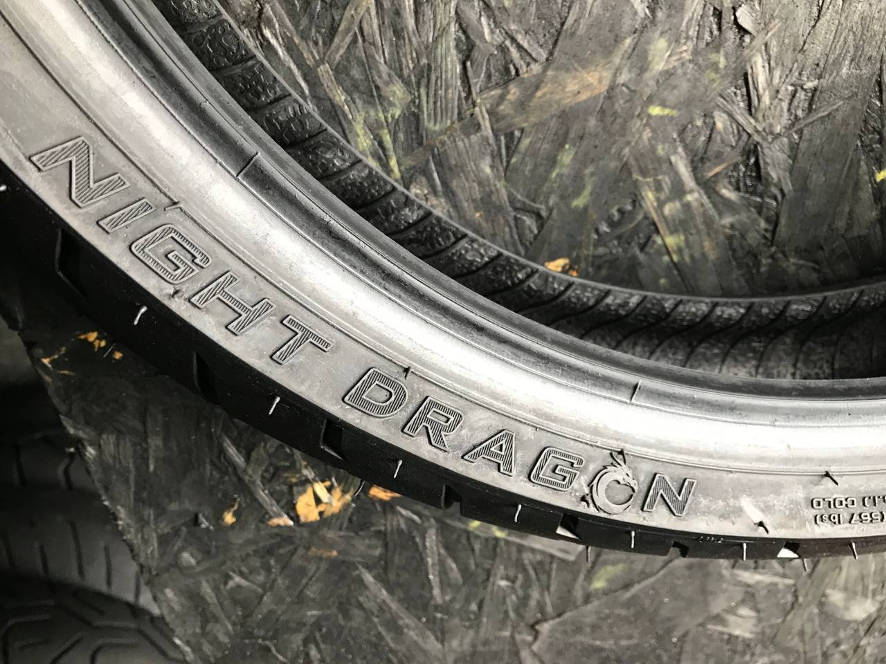 130/60 R19 Pirelli Night Dragon