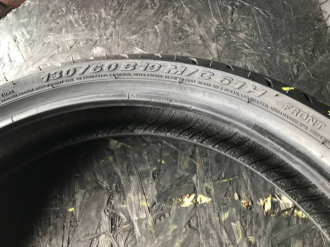 130/60 R19 Pirelli Night Dragon