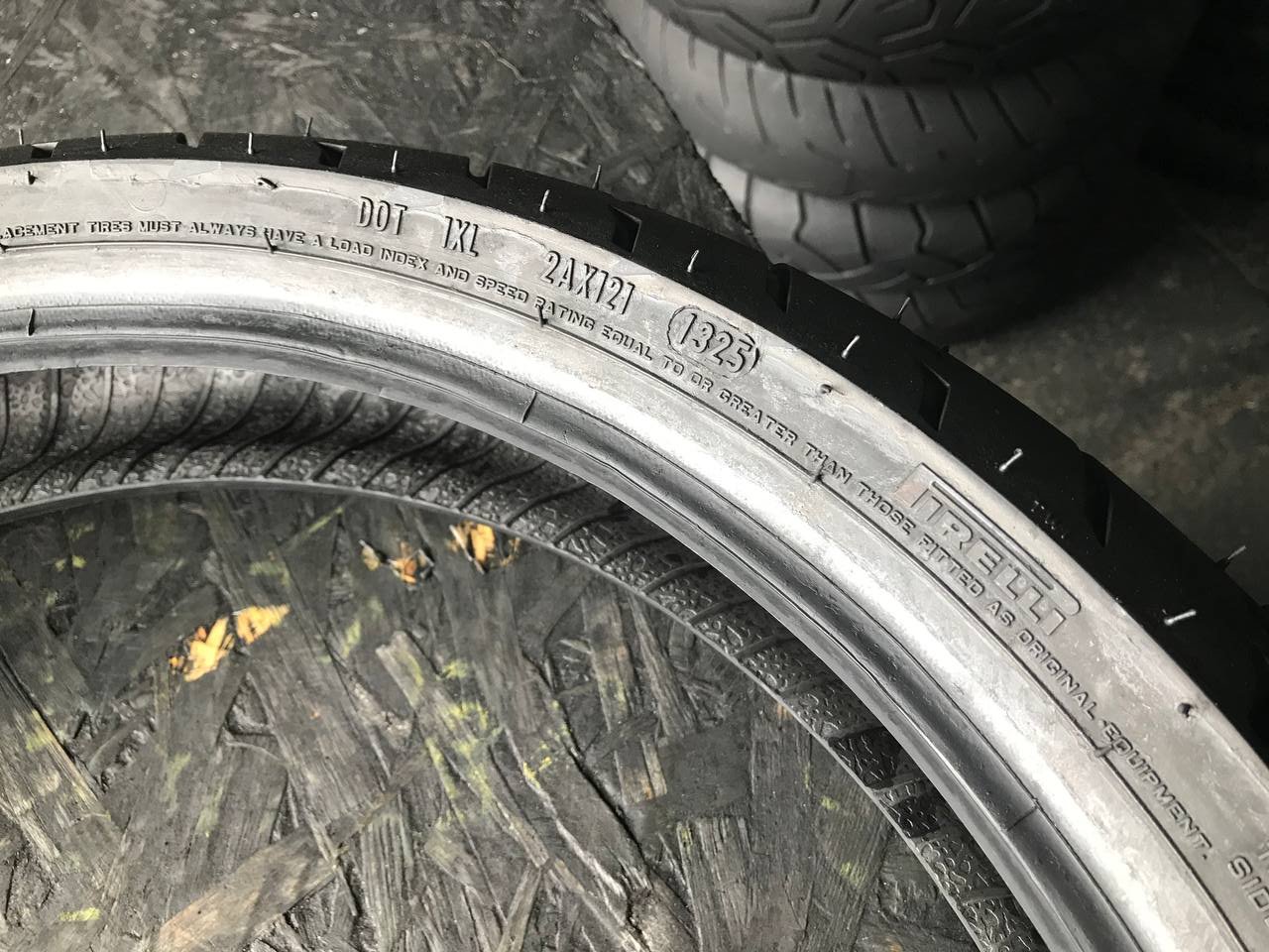 130/60 R19 Pirelli Night Dragon