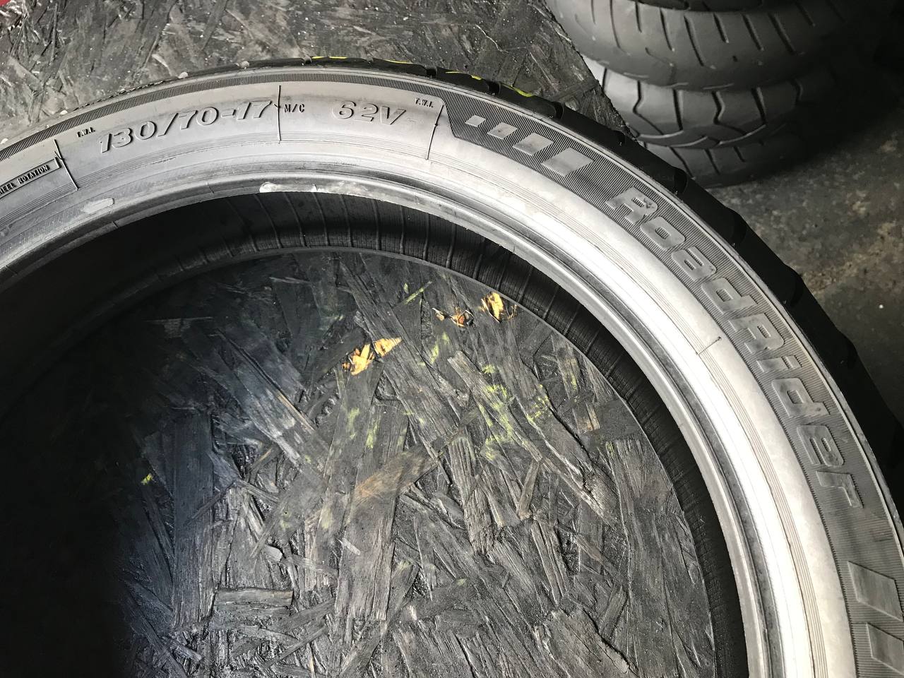 130/70 R17 Avon RoadRider