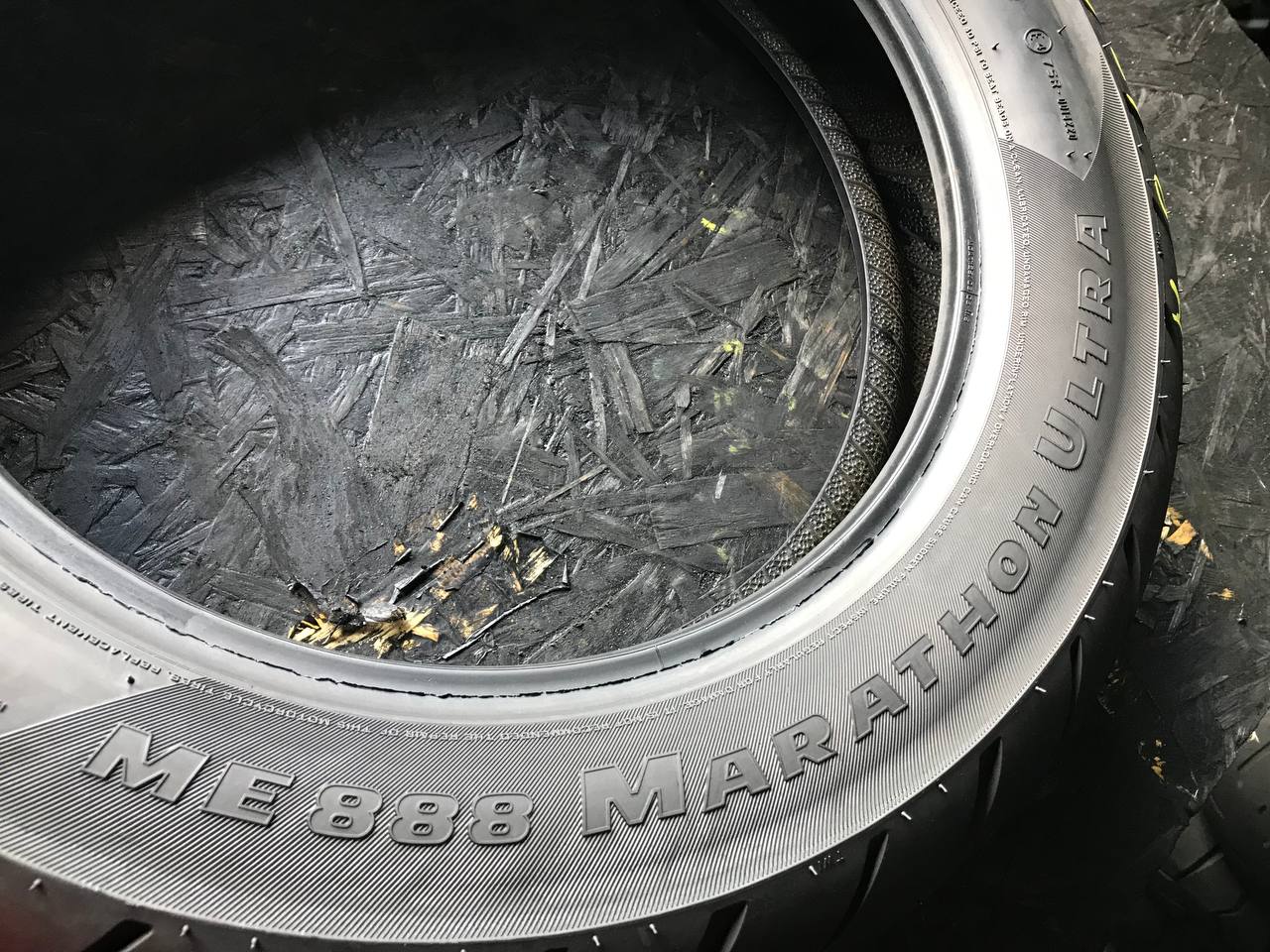 140/80 R15 Metzeler ME 888 Marathon Ultra