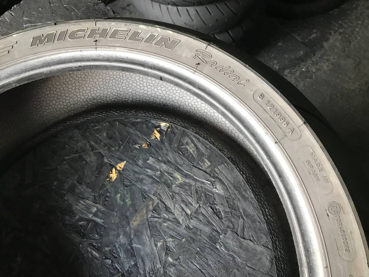 180/55 R17 Michelin Pilot Power