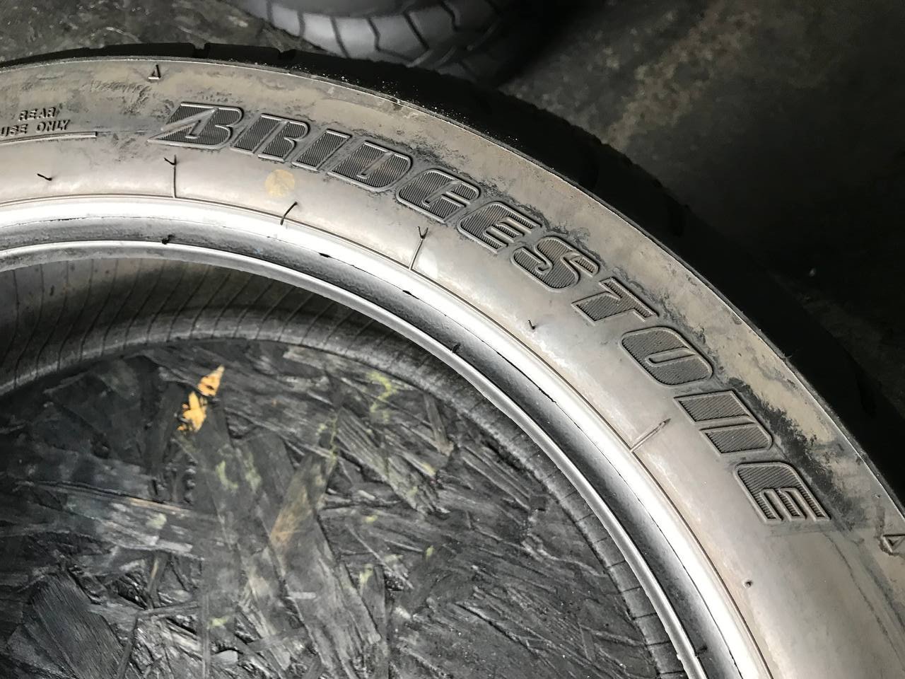 160/70 R17 Bridgestone Battlax Sport Touring BT023R