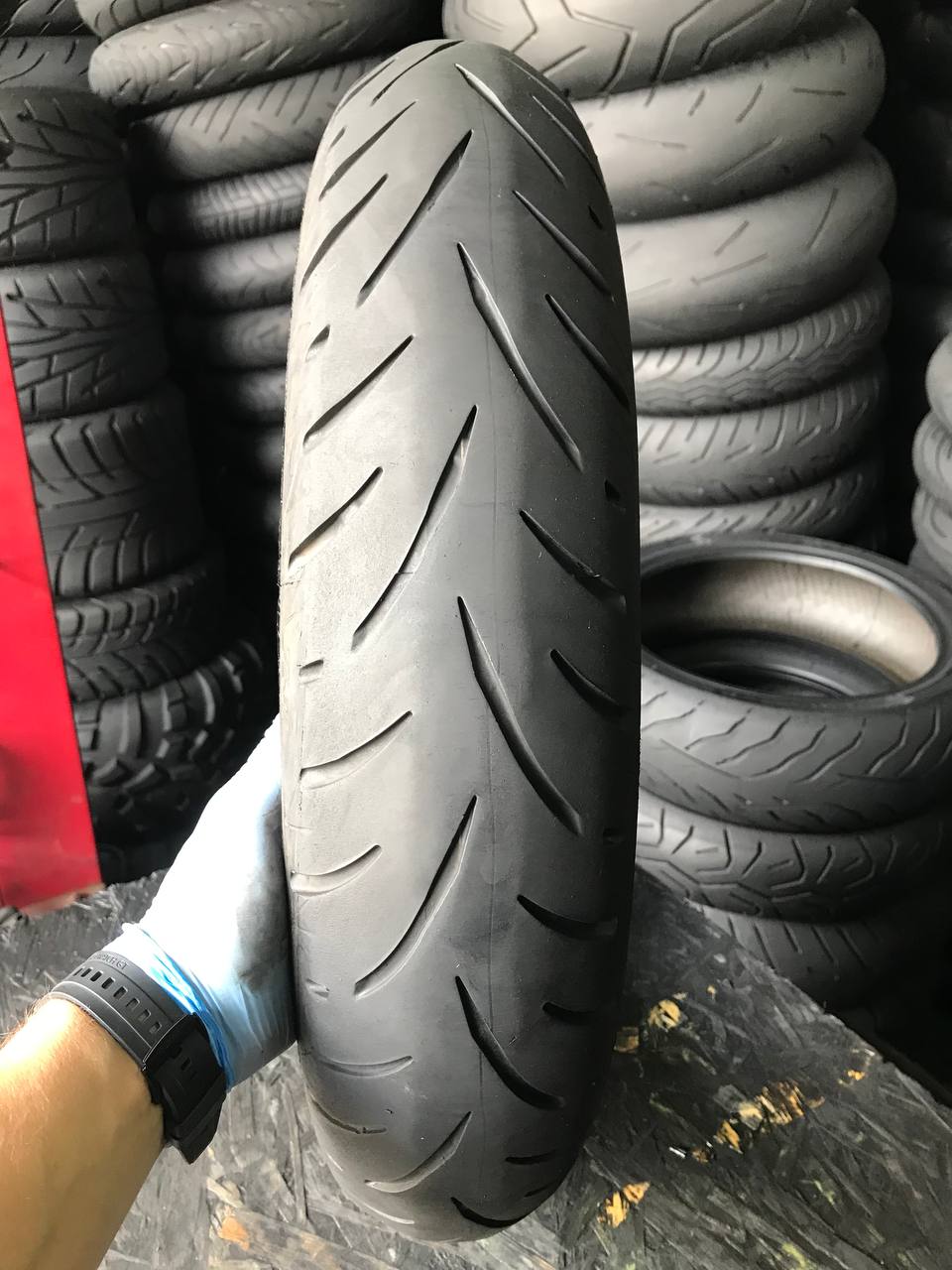 120/70 R17 Bridgestone Battlax Sport Touring T31F
