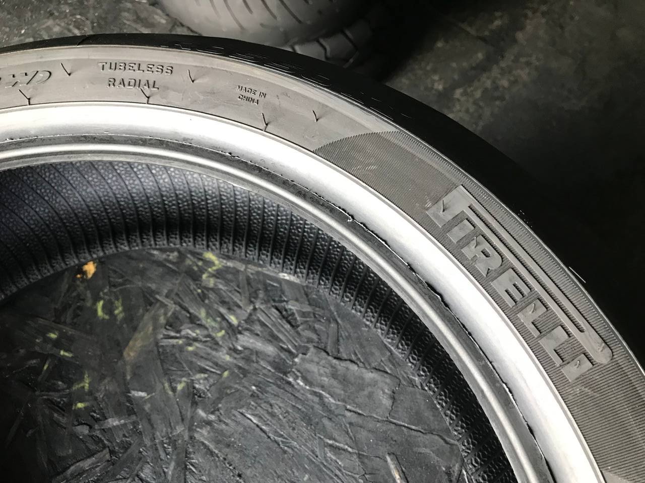 180/55 R17 Pirelli Diablo Rosso II