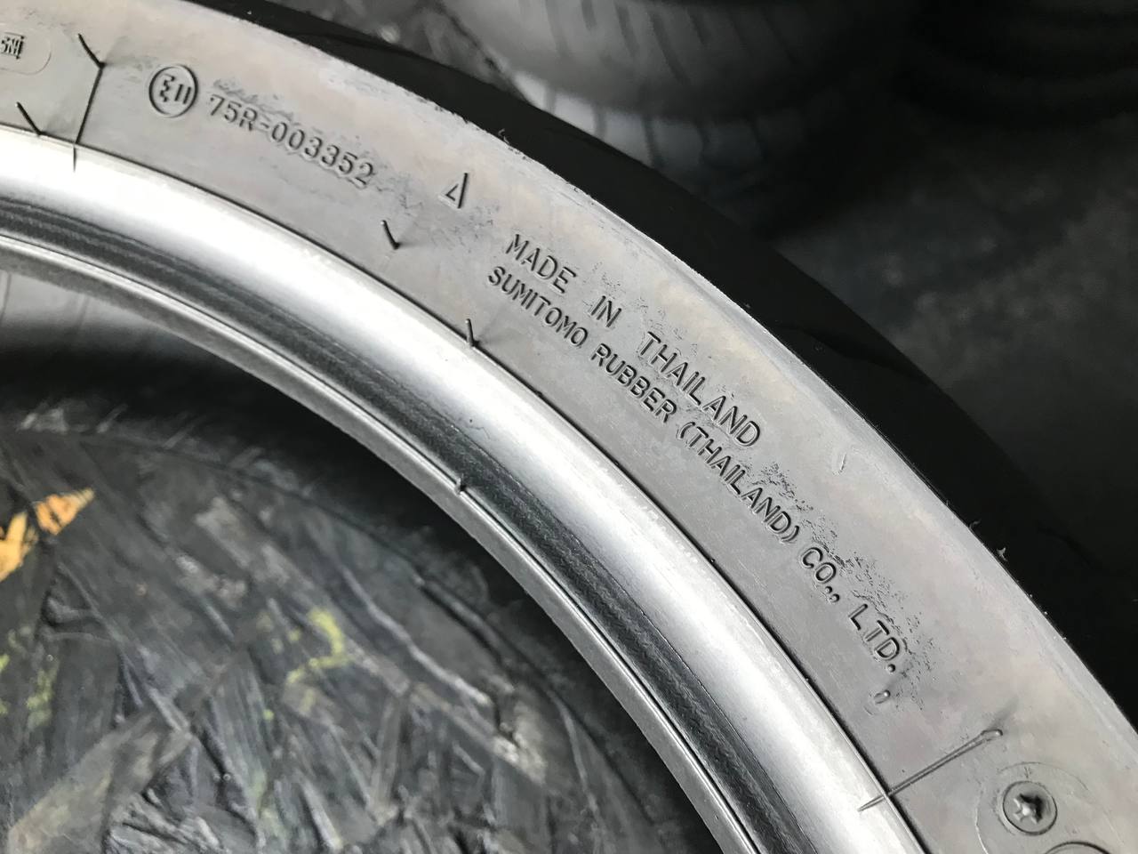 150/60 R17 Dunlop Sportmax GPR 300