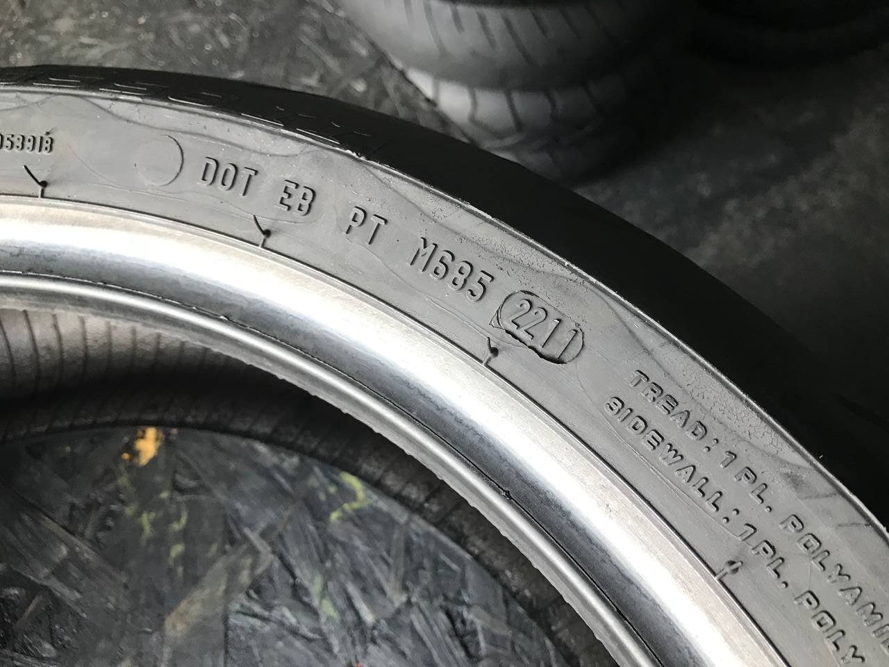 180/55 R17 Pirelli Diablo Rosso II