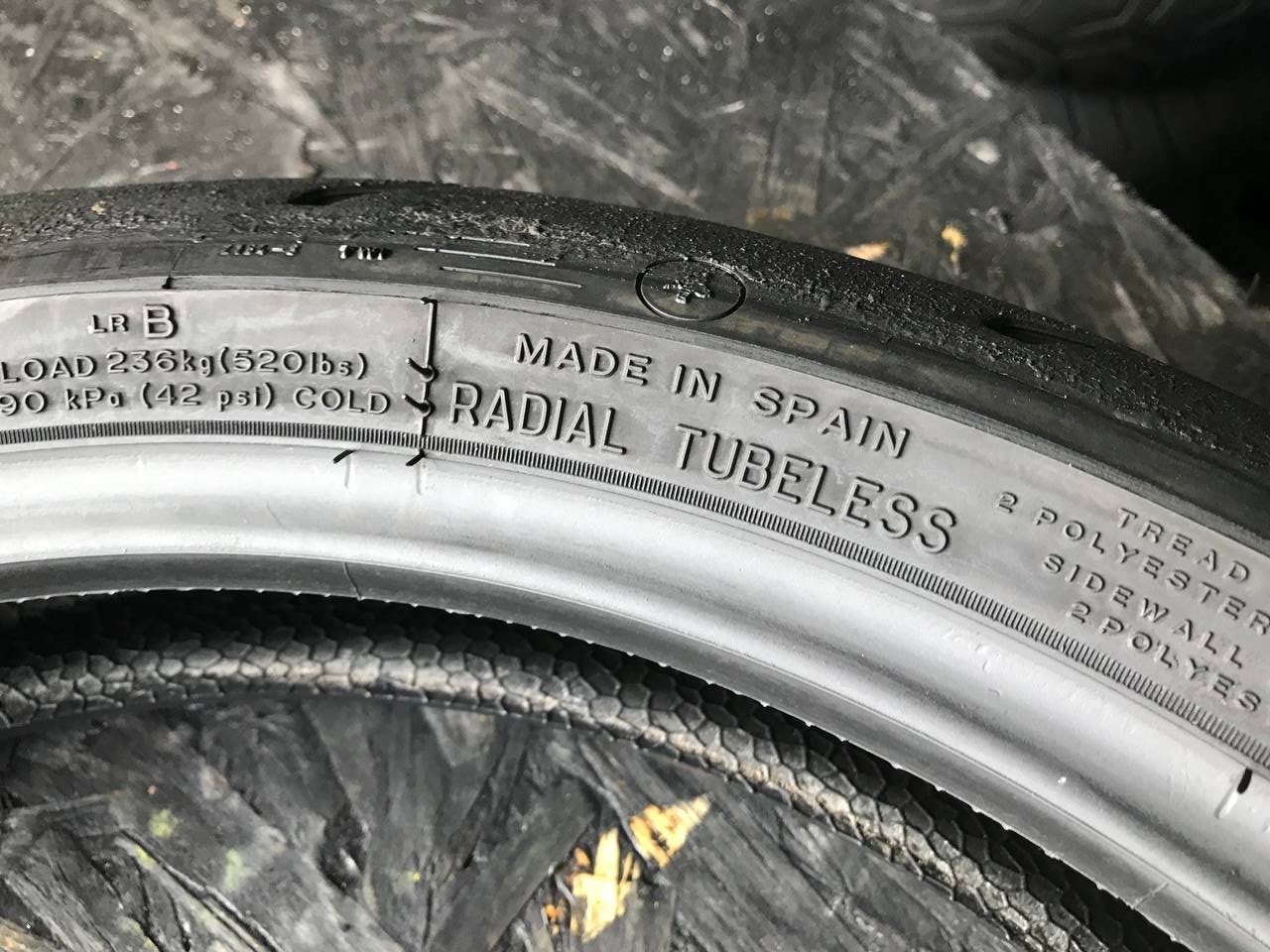 120/70 R17 Michelin Power GP