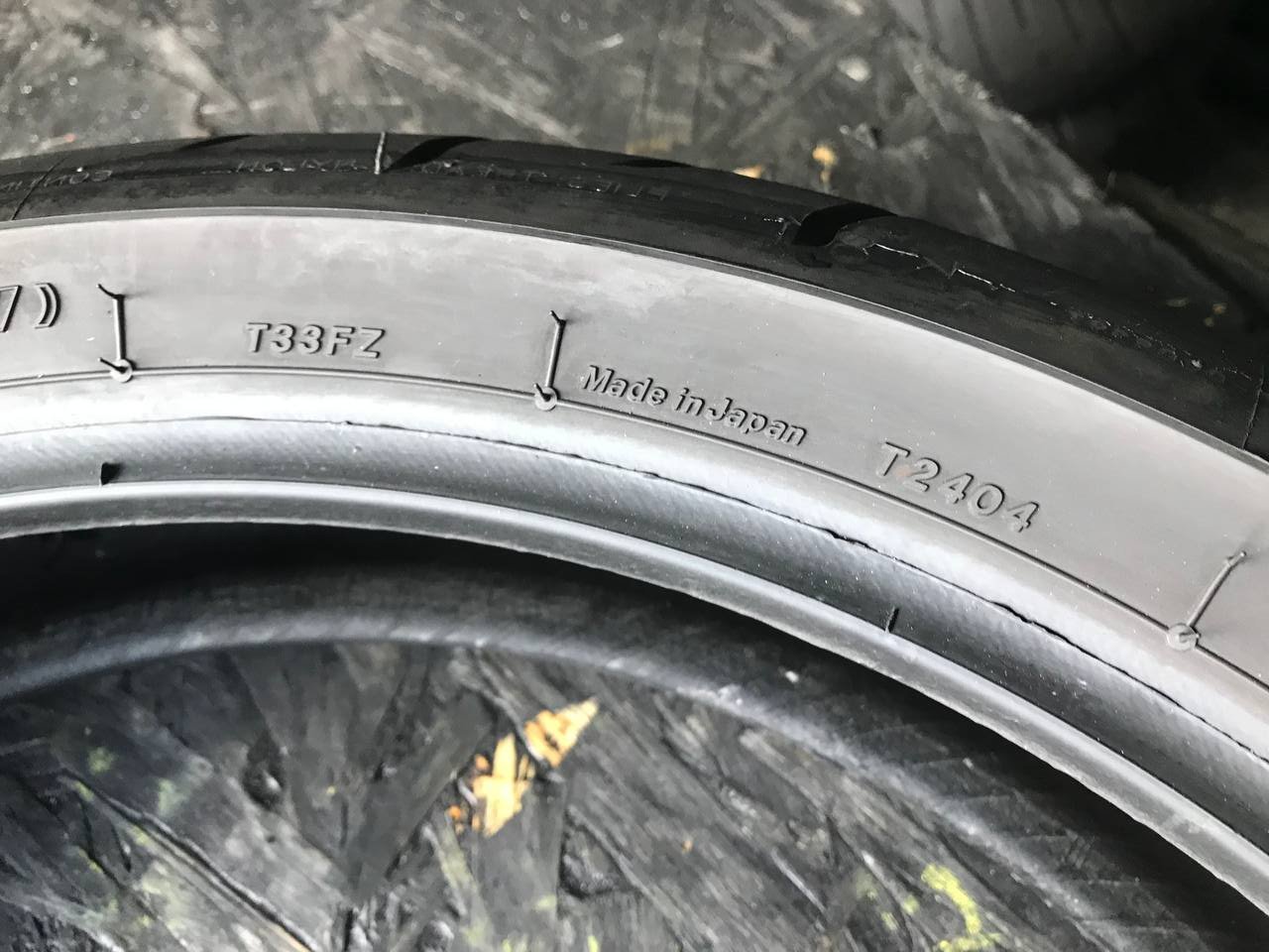 120/70 R17 Bridgestone Battlax Sport Touring T33F
