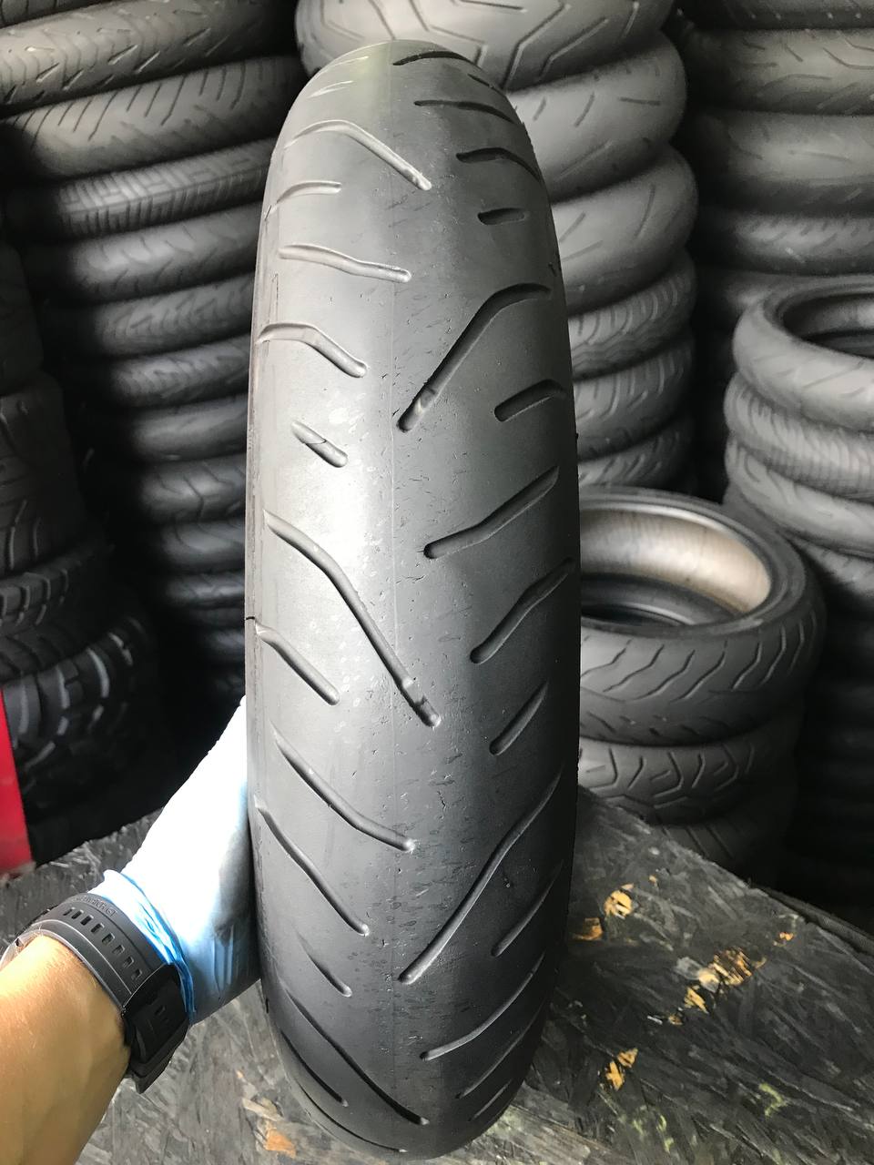 120/70 R17 Bridgestone Battlax Sport Touring T33F