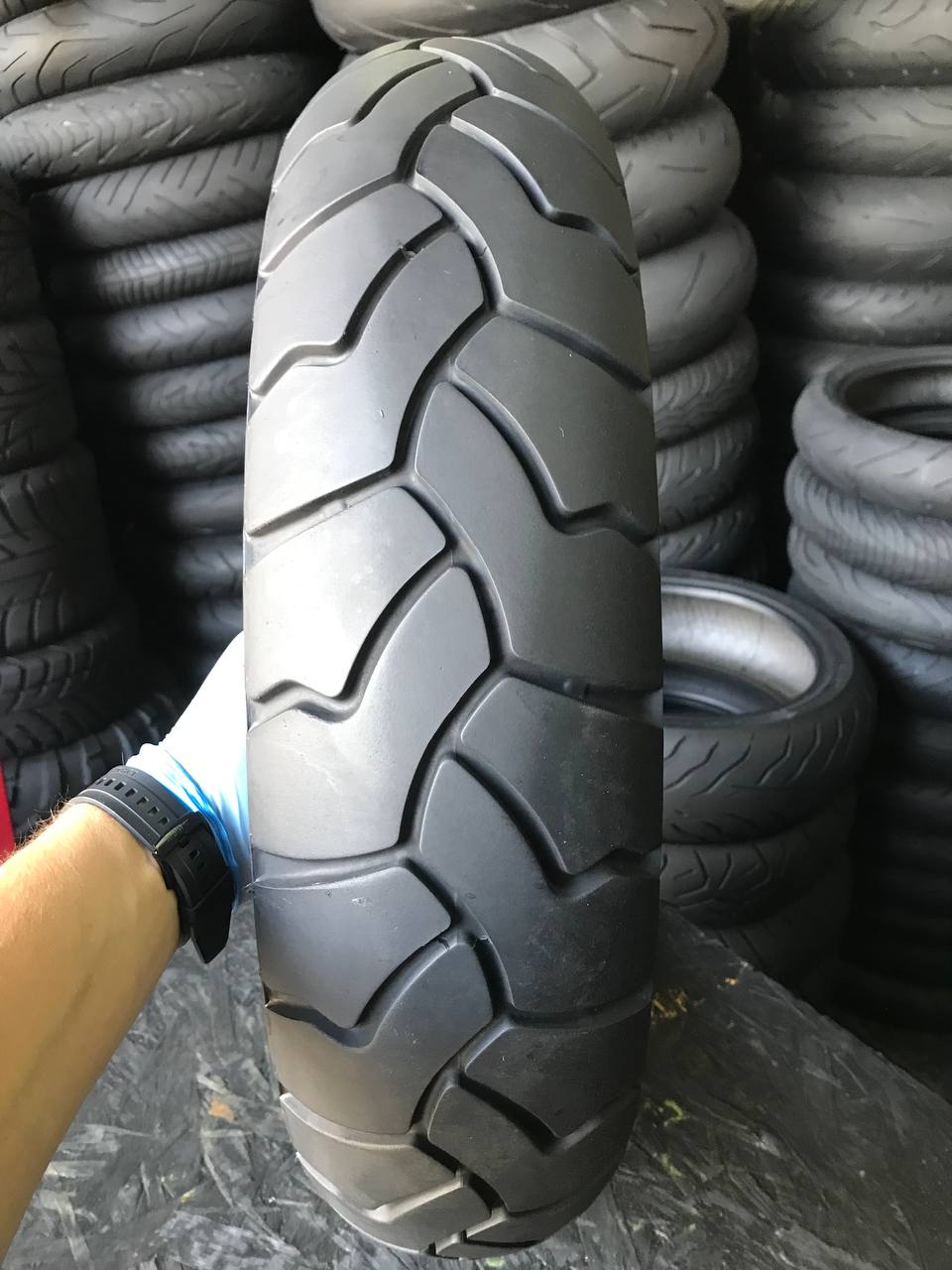 140/80 R17 Bridgestone Battle Wing BW-502