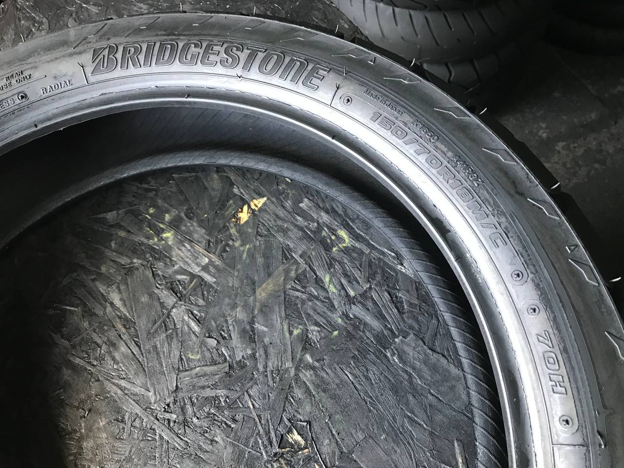 150/70 R18 Bridgestone Battlax Adventure A41R