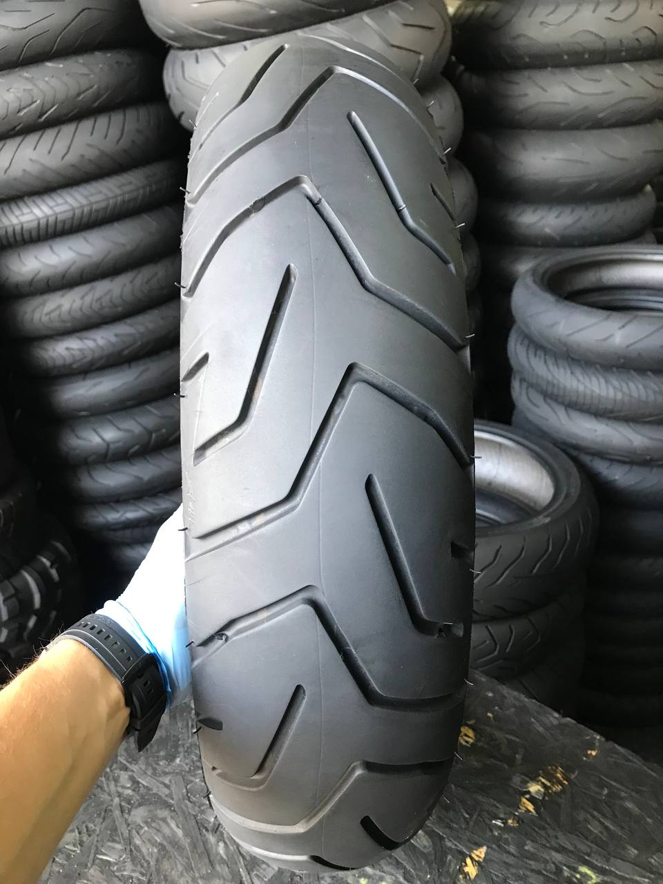 150/70 R18 Bridgestone Battlax Adventure A41R