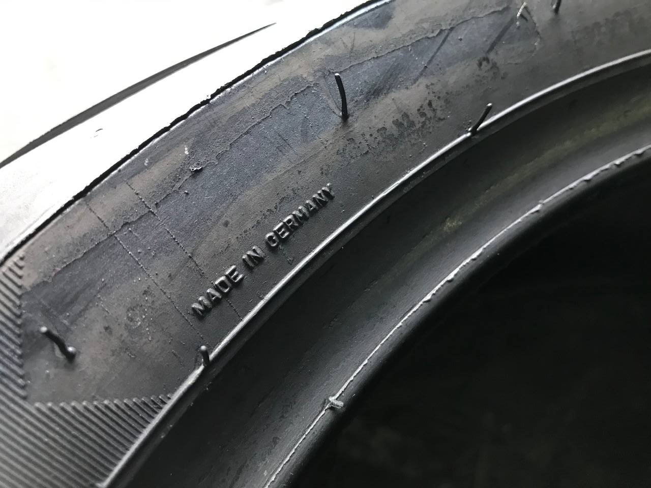 180/55 R17 Metzeler Sportec M7 RR