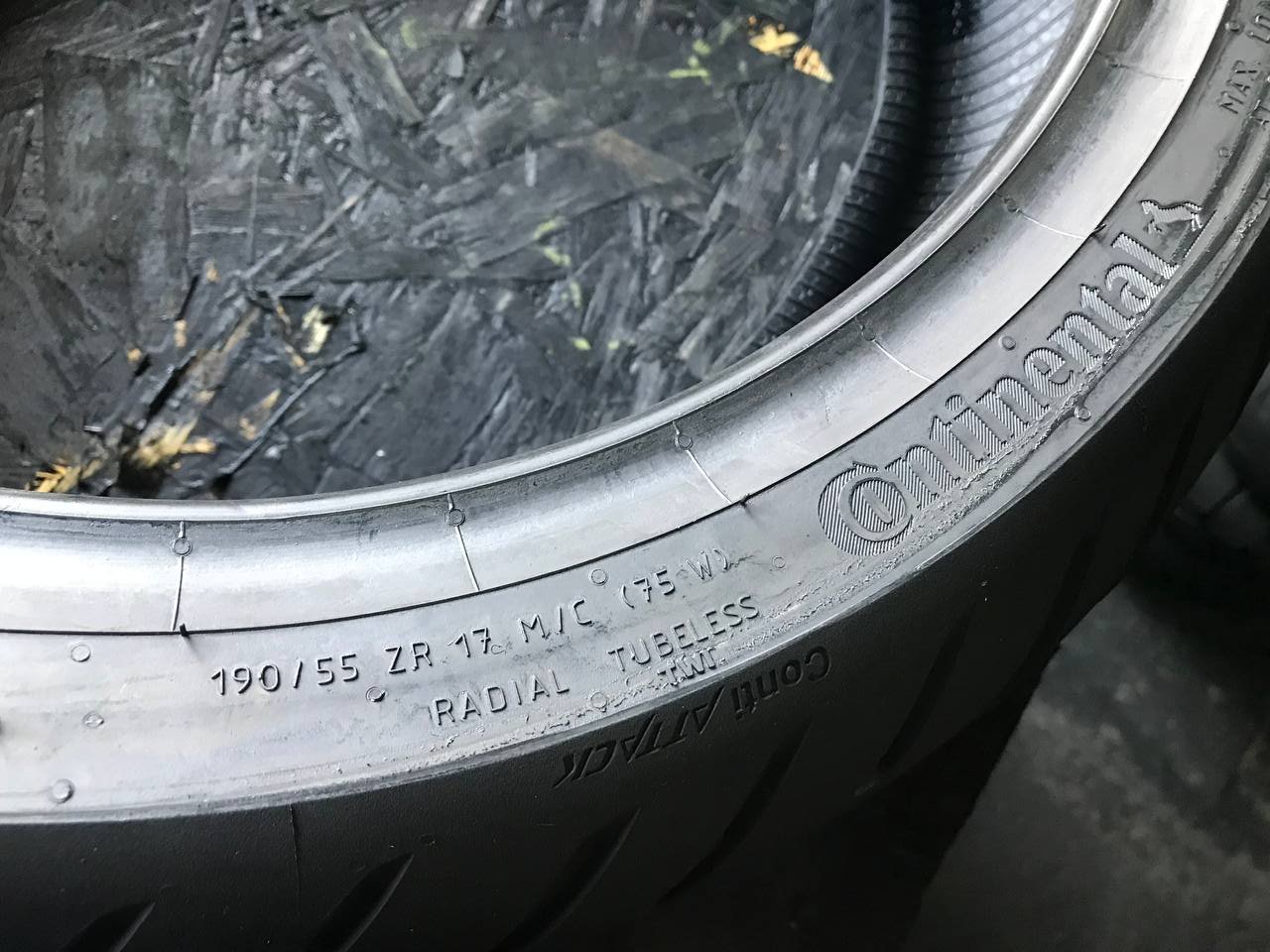 190/55 R17 Continental ContiRoadAttack 4