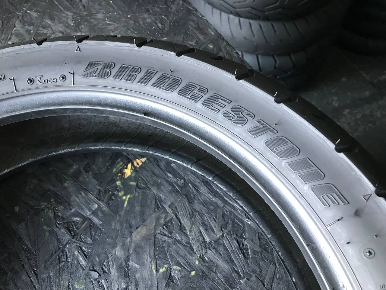 150/70 R17 Bridgestone Battlax BT45R