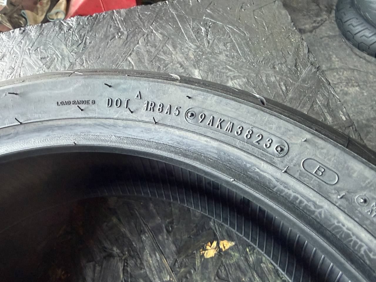 180/55 R17 Dunlop SportMax RoadSport 2