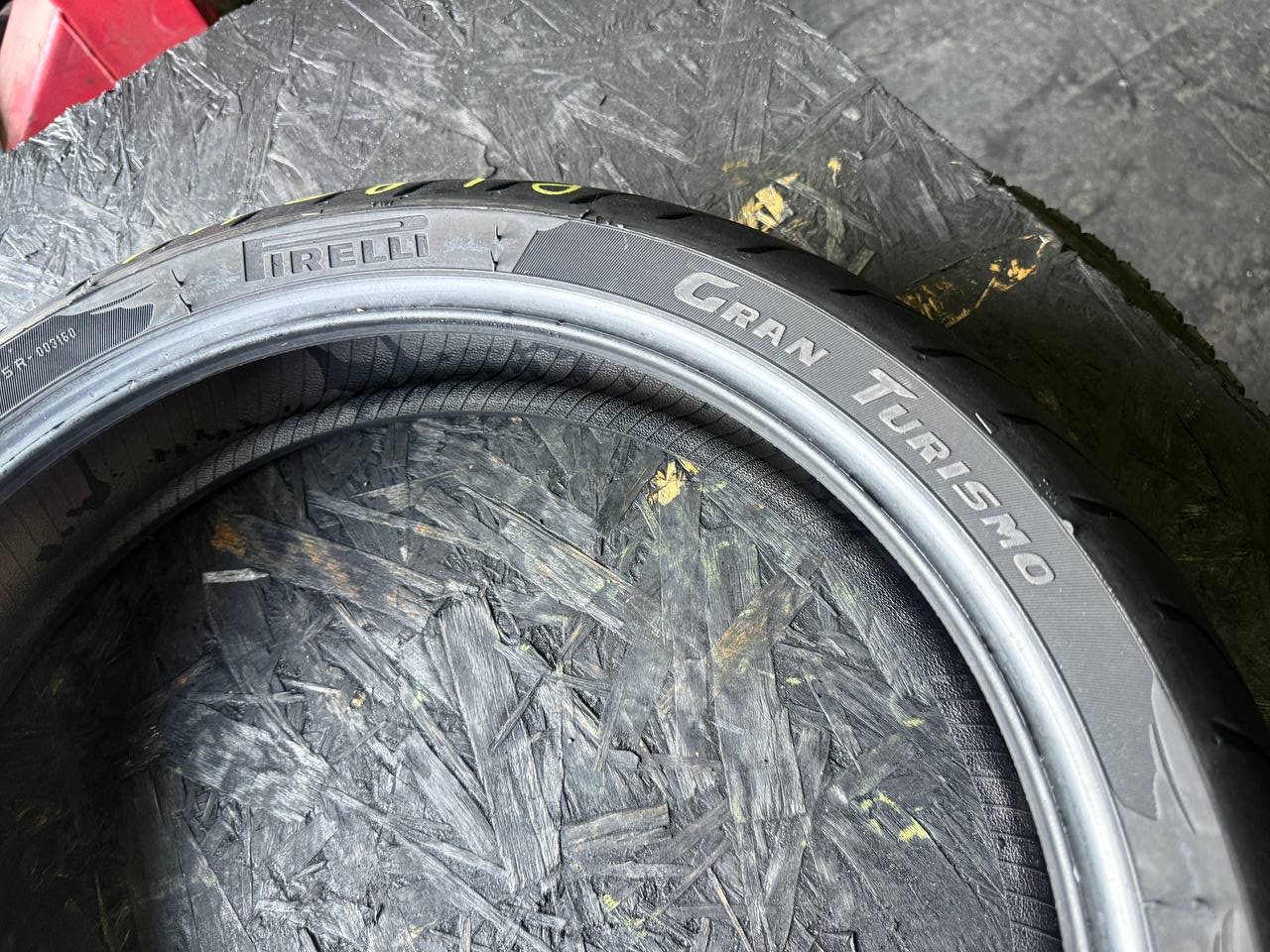 120/70 R17 Pirelli Angel GT II