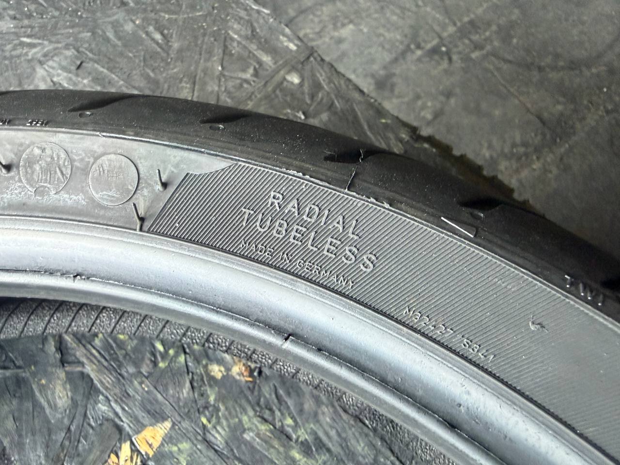 120/70 R17 Pirelli Angel GT II