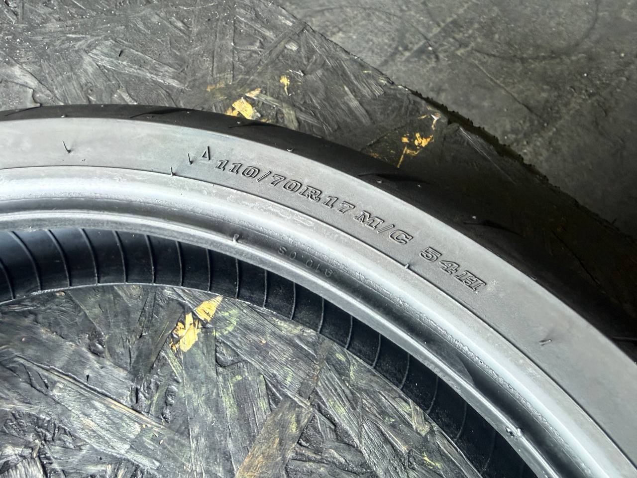 110/70 R17 Dunlop Sportmax GPR 300F
