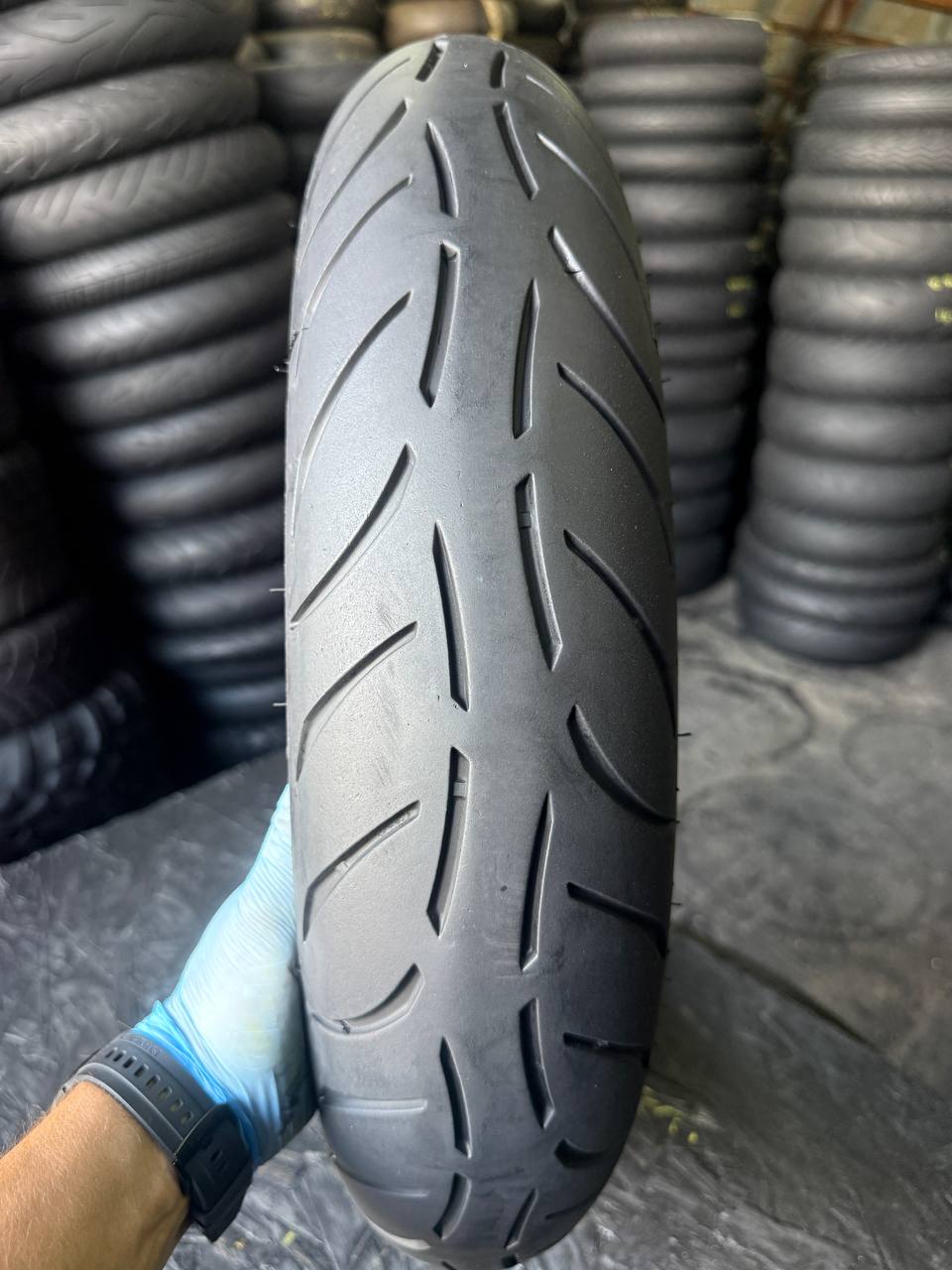 120/70 R17 Metzeler Sportec M7 RR