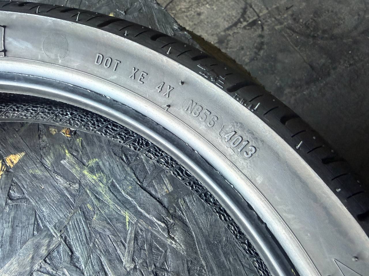 100/80 R16 Metzeler Feelfree Wintec