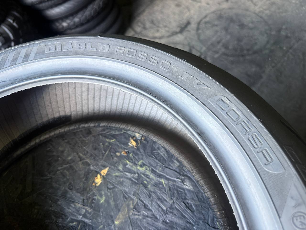 200/60 R17 Pirelli Diablo Rosso IV Corsa
